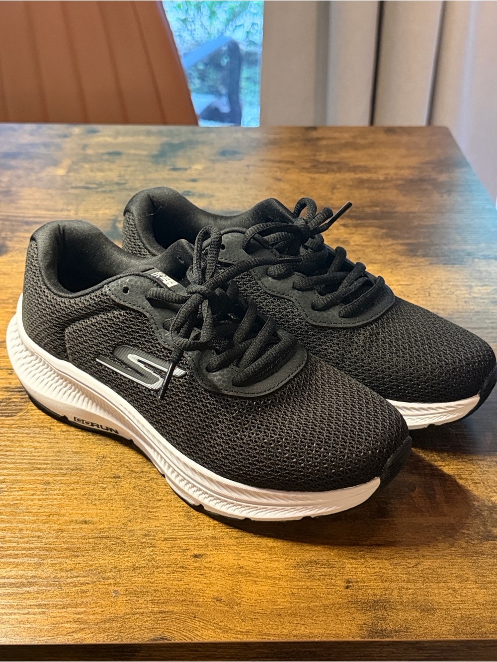 Skechers Go Run Consistent 2.0 Women's Athletic Shoes - Black with White Sole
